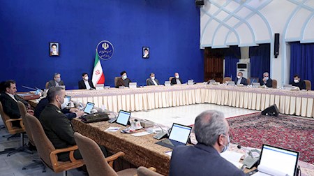 نظام پرداخت حقوق بر مبنای عدالت اصلاح شود