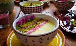 فرنی زعفرانی