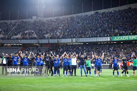 آسمان قهرمانی لیگ برتر فوتبال ایران آبی شد