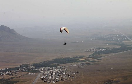 مرگ خلبان پاراگلایدر پس از سقوط در گردنه