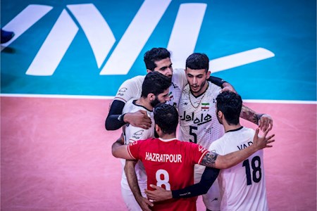 فدراسیون جهانی والیبال : باز کردن مشت ایران