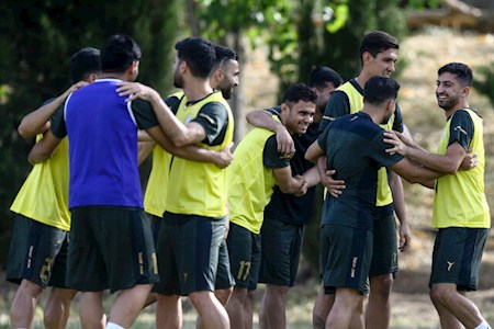 خروجی های بلاتکلیف استقلال