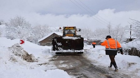 بازگشایی همه راه های روستایی کوهرنگ تا پایان امروز