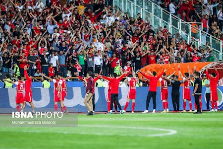 احتمال جشن قهرمانی پرسپولیس در آزادی