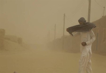 دستور مخبر برای رسیدگی فوری به آسیب‌دیدگان در معرض شن‌های روان