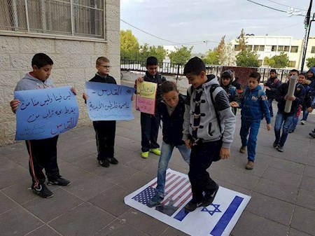 زنگ همبستگی فردا، در مدارس کشور نواخته می شود