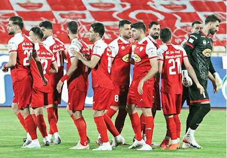 ضعف پرسپولیس کجاست ؟