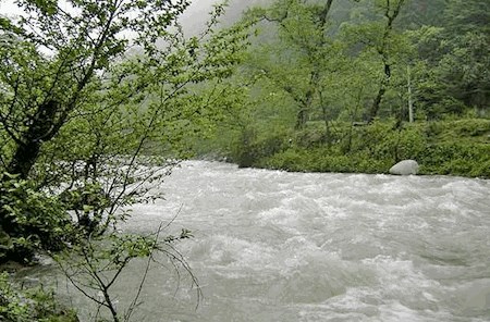 مردم تهران از رودها فاصله بگیرند