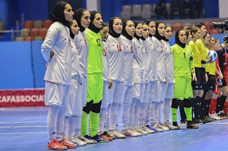آغاز مسابقات مهیج فوتسال دختران آسیا