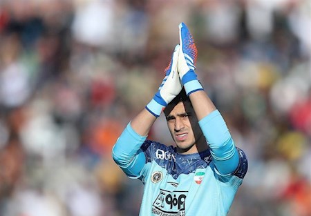 نیازمند یک گام تا پرسپولیس