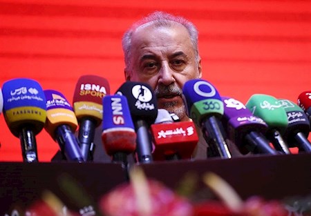 تمایل بانک شهر بر برکناری درویش