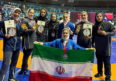 تیم کشتی آلیش دختران ایران قهرمان آسیا شد