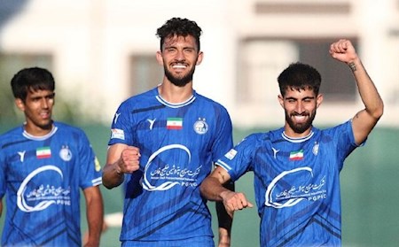 اردوی استقلال یک هفته تمدید شد