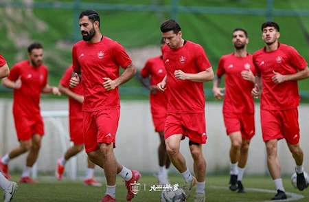 اولین باخت پرسپولیس با هاشمیان