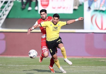 گودرزی به استقلال پیوست