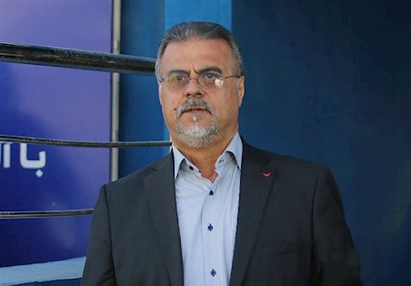 رفت و برگشت های مدیرعامل استقلال