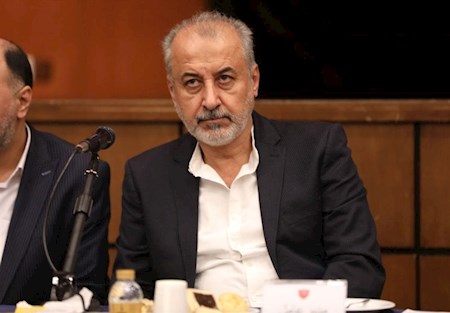 فراکسیون ورزش از صحبت های درویش قانع نشد