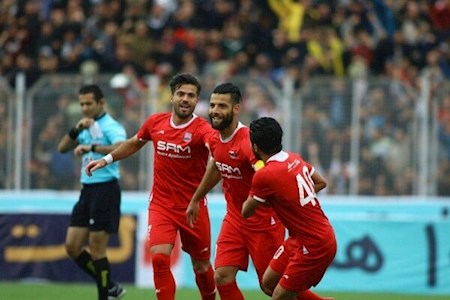 مازنی ها صدرنشین جدول لیگ یک فوتبال