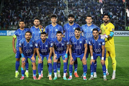 برد خوب استقلال مقابل الوحدات در نیمه اول