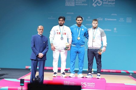 نقره دو ضرب ریاض به وزنه بردار ایران رسید