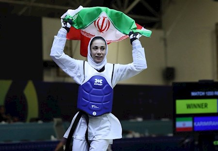 عبور قدرتمندانه دختر تکواندو ایران از قهرمان جهان