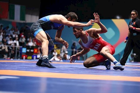 عموزاد طلایی شد مومنی برنزی