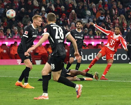 طوفان مونیخی ها در آلیانس آره نا