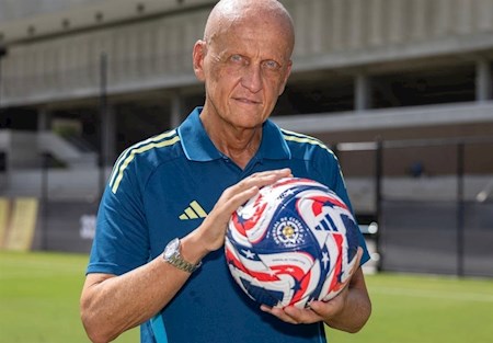 جریمه ۲ دقیقه ای فیفا برای وقت کشی