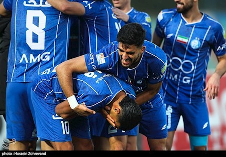 گل محمدی بردن استقلال را بلد نیست