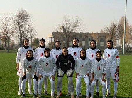 باخت دوباره زنان فوتبال به ازبک ها