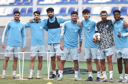 استقلال امروز عازم اراک می شود