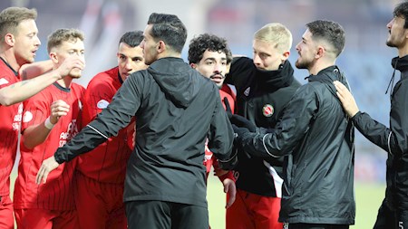 عبور تراکتور از روزهای پرچالش