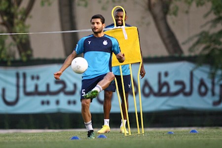 عارف غلامی به بازی با المحرق رسید