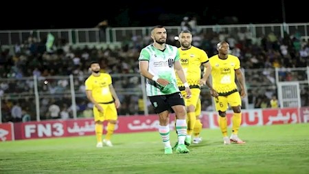 حذف صدرنشین لیگ برتر از جام حذفی