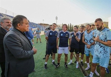 توئیتر شخصی یا رسانه رسمی باشگاه ؟