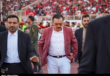 پاسخ فدراسیون فوتبال به حملات زنوزی