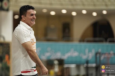 اسطوره فرنگی ایران سرمربی آذربایجان