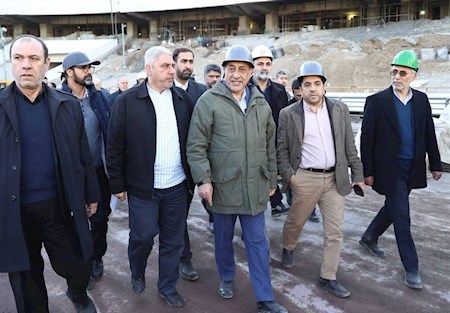 بازدید معاون پزشکیان از ورزشگاه آزادی