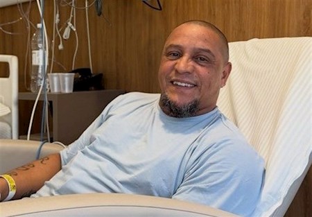 بستری شدن کارلوس در بیمارستان