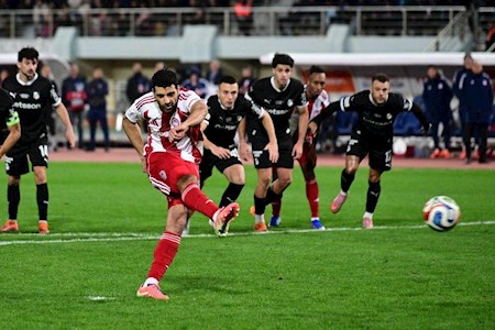 طارمی المپیاکوس را قهرمان سوپرجام کرد