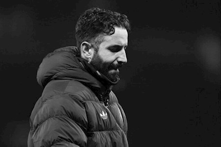 آموریم از اولدترافورد اخراج شد