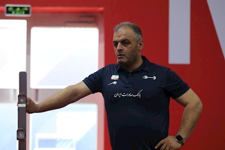 وزنه برداران مدال آور به ناگویا می روند