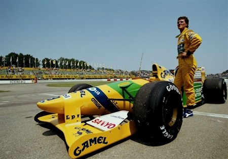 خودروی افسانه ای شوماخر فروخته شد