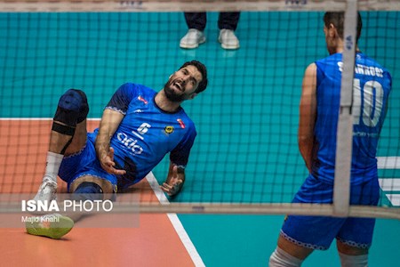 رئیس کمیته انضباطی فدراسیون والیبال استعفا داد