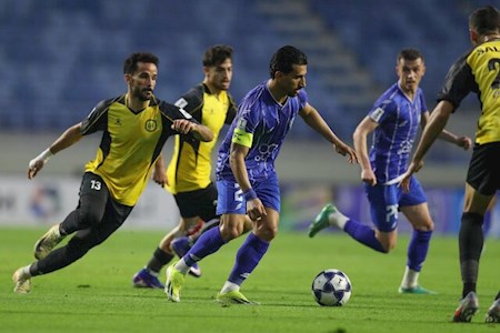 استقلال بی شخصیت شده است