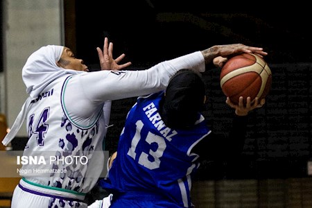 نزدیک شدن آکادمی سحر و استقلال به فینال