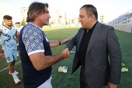 ساپینتو به جشن قهرمانی استقلال دعوت می شود