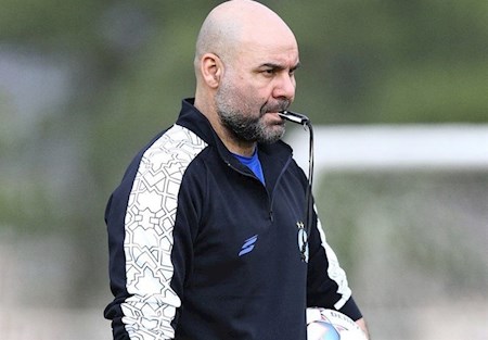 ۵ بازیکن استقلال از تمرین منع شدند