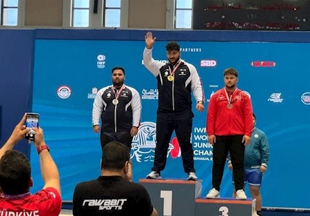 ایران قهرمان وزنه برداری جهان شد