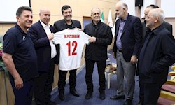 حضور رئیس جمهور در اردوی تیم ملی فوتبال